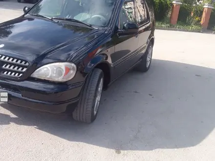 Mercedes-Benz ML 350 2004 года за 3 200 000 тг. в Усть-Каменогорск – фото 4