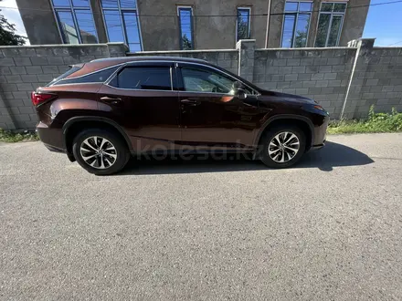 Lexus RX 200t 2017 года за 21 500 000 тг. в Алматы – фото 2