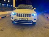 Jeep Grand Cherokee 2014 года за 14 000 000 тг. в Астана