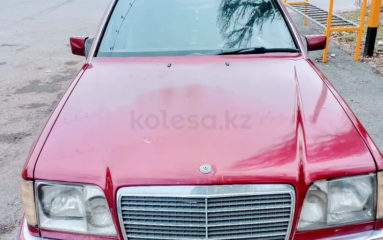 Mercedes-Benz E 220 1994 годаfor1 500 000 тг. в Тараз