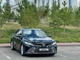 Toyota Camry 2018 года за 14 500 000 тг. в Балхаш – фото 4