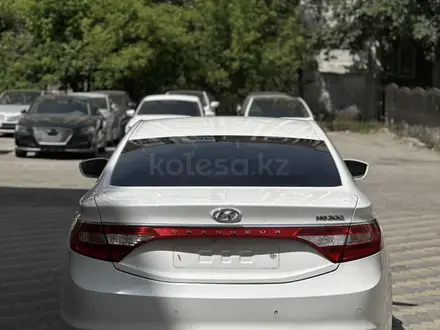 Hyundai Grandeur 2014 года за 8 950 000 тг. в Алматы – фото 8