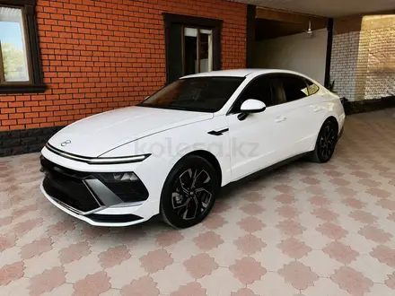 Hyundai Sonata 2024 года за 13 333 000 тг. в Алматы – фото 13