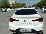 Hyundai Elantra 2020 года за 8 500 000 тг. в Шымкент – фото 2