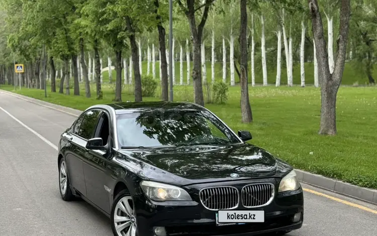 BMW 750 2010 года за 13 000 000 тг. в Алматы
