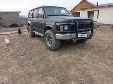 Nissan Patrol, 1993