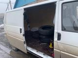 Volkswagen Transporter 1996 года за 4 000 000 тг. в Петропавловск – фото 4