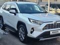 Toyota RAV4 2022 года за 20 500 000 тг. в Алматы – фото 6