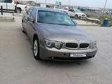 BMW 745 2003 годаүшін3 900 000 тг. в Актау