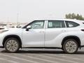 Toyota Highlander Luxe 2025 года за 27 500 000 тг. в Семей – фото 4