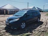 Toyota Sienna 2012 года за 10 200 000 тг. в Актобе – фото 2