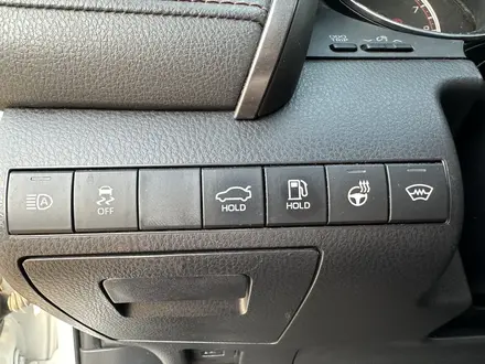 Toyota Camry 2020 года за 14 000 000 тг. в Тараз – фото 3