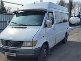 Mercedes-Benz Sprinter 1999 года за 3 300 000 тг. в Есик – фото 2