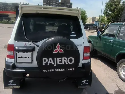 Mitsubishi Pajero iO 1998 года за 2 380 000 тг. в Алматы – фото 17