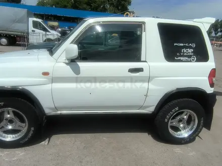 Mitsubishi Pajero iO 1998 года за 2 380 000 тг. в Алматы – фото 3