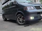 Volkswagen Transporter 2010 года за 10 500 000 тг. в Алматы – фото 3