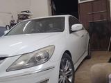 Hyundai Genesis 2012 года за 7 100 000 тг. в Актау