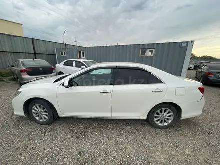 Toyota Camry 2014 года за 7 219 800 тг. в Алматы – фото 3