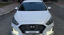 Hyundai Sonata 2019 года за 10 700 000 тг. в Шымкент