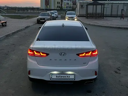Hyundai Sonata 2019 года за 10 700 000 тг. в Шымкент – фото 4