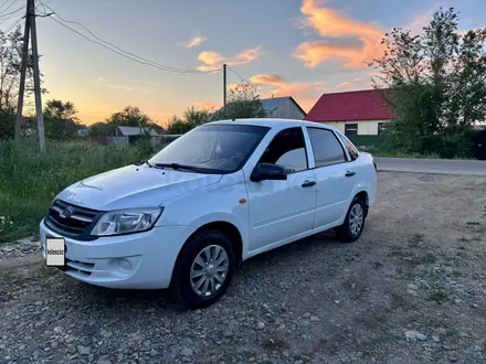 ВАЗ (Lada) Granta 2190 2013 года за 2 300 000 тг. в Усть-Каменогорск – фото 2