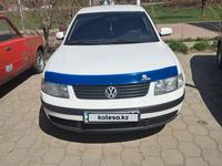 Volkswagen Passat 1998 годаүшін2 100 000 тг. в Караганда