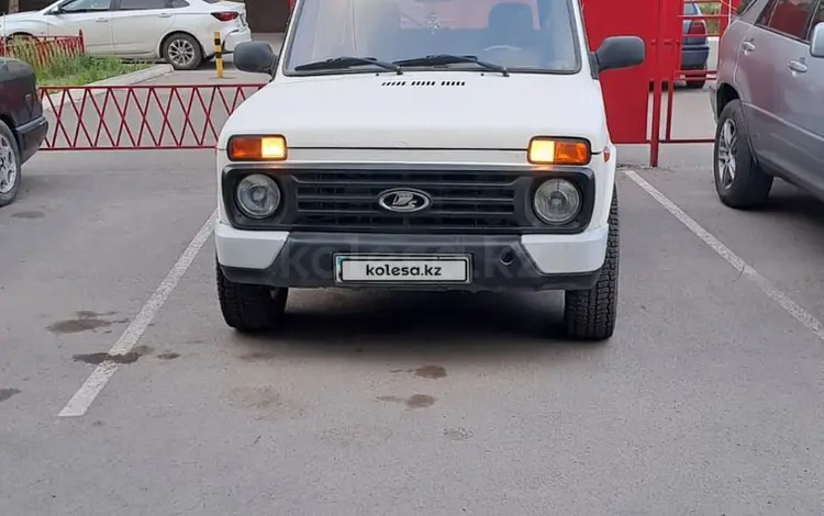 ВАЗ (Lada) Lada 2121 2014 года за 2 500 000 тг. в Астана