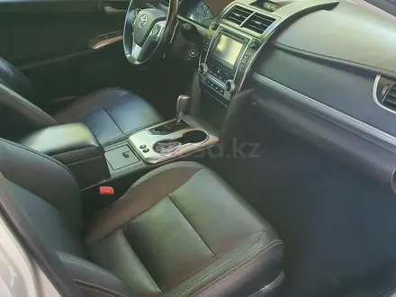 Toyota Camry 2014 года за 6 299 000 тг. в Актау – фото 3