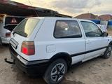 Volkswagen Golf 1993 года за 900 000 тг. в Астана – фото 3