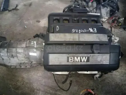 Двигатель BMW m54b25 2.5L за 100 000 тг. в Алматы