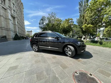 Volkswagen Tiguan 2017 года за 12 000 000 тг. в Шымкент – фото 14