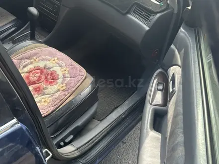 Toyota Camry 1998 года за 2 500 000 тг. в Алматы – фото 2