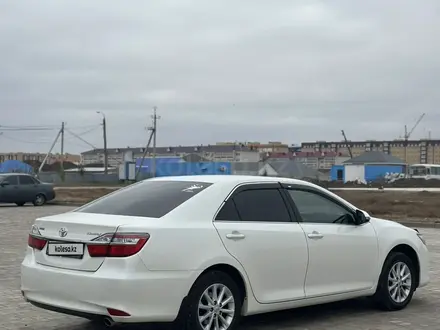 Toyota Camry 2016 года за 11 300 000 тг. в Уральск – фото 4