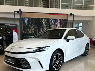 Toyota Camry Luxe