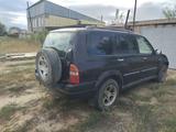 Suzuki XL7 2002 года за 3 300 000 тг. в Актобе – фото 2