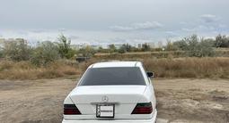 Mercedes-Benz E 280 1995 года за 1 200 000 тг. в Астана – фото 2