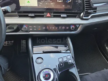 Kia Sportage 2023 года за 14 200 000 тг. в Петропавловск – фото 15