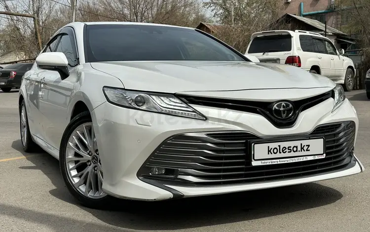 Toyota Camry 2018 годаүшін14 800 000 тг. в Алматы