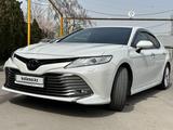 Toyota Camry 2018 года за 15 200 000 тг. в Алматы – фото 3