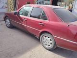 Mercedes-Benz C 180 1994 годаүшін1 300 000 тг. в Алматы – фото 2