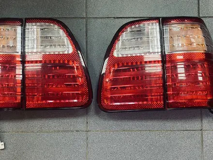 Задние фонари Lexus lx 470 за 80 000 тг. в Актау