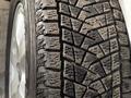 Зимние шины Bridgestone Blizzak Dm-Z3 215/70/R16, липучка. за 157 000 тг. в Алматы