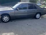 Mercedes-Benz E 230 1989 годаfor850 000 тг. в Тараз – фото 3