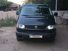 Volkswagen Caravelle, 1998