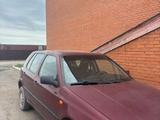 Volkswagen Golf 1994 годаүшін500 000 тг. в Атбасар