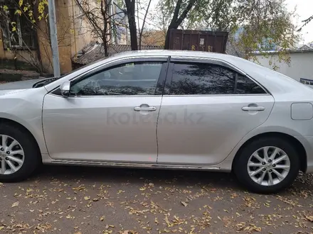 Toyota Camry 2014 года за 10 500 000 тг. в Алматы – фото 14