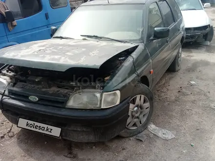 Ford Escort 1993 года за 150 000 тг. в Алматы