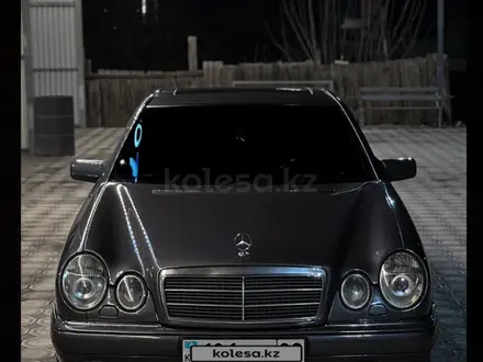 Mercedes-Benz E 280 1999 года за 4 800 000 тг. в Тараз – фото 3
