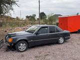 Mercedes-Benz E 230 1992 года за 850 000 тг. в Мерке