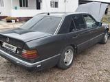 Mercedes-Benz E 230 1992 года за 850 000 тг. в Мерке – фото 3